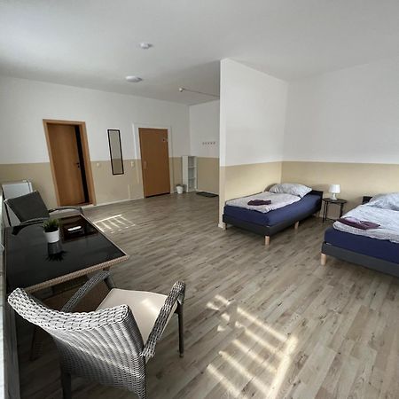Doppelzimmer Mit Bad- Fernseher Meine Luaran gambar
